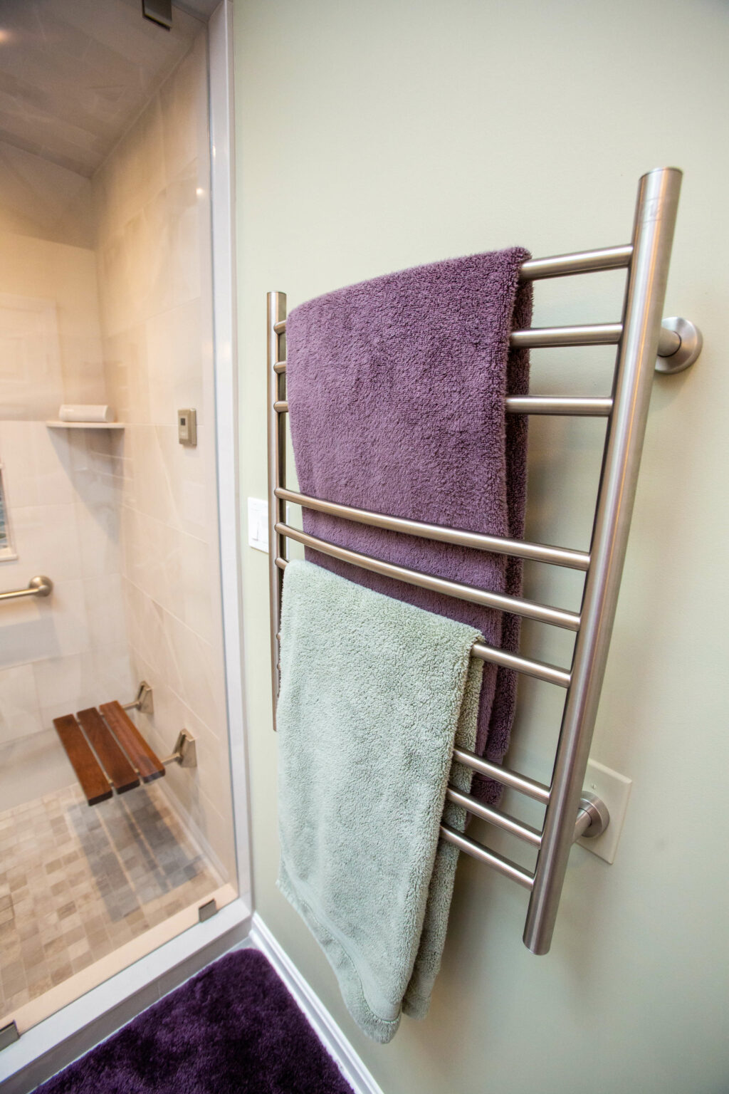 Reston Bath with Steam Shower 13