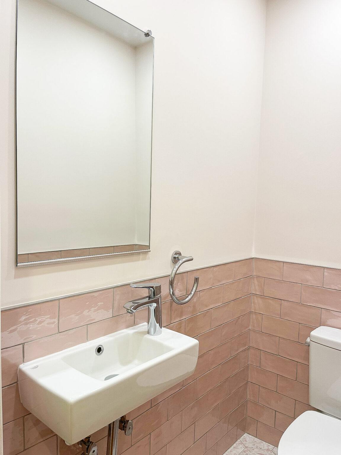 Arlington Powder Room 5 1