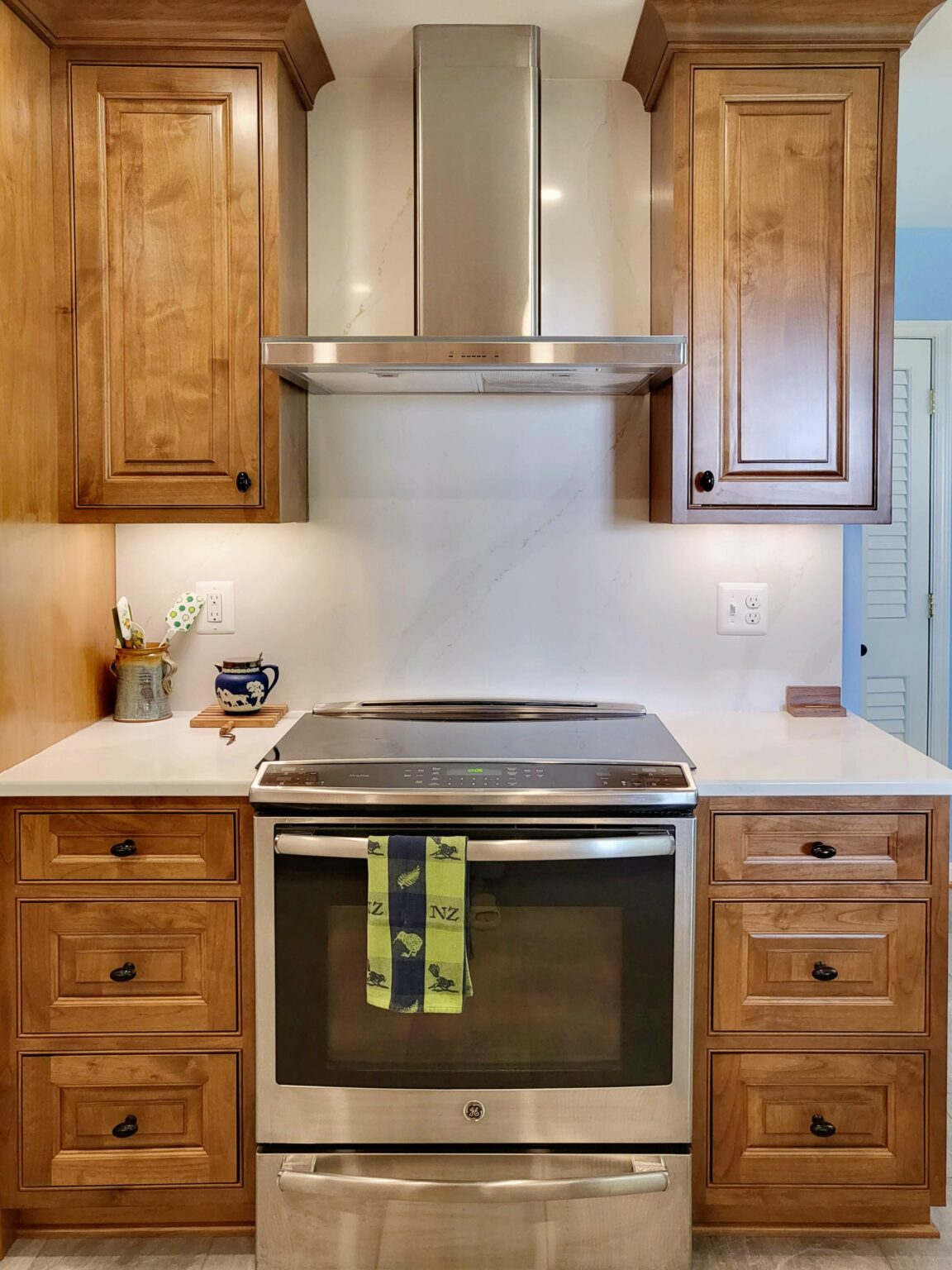 Annadale Alder Inset Kitchen Cabinets (2) Annadale Alder Inset Kitchen Cabinets 2