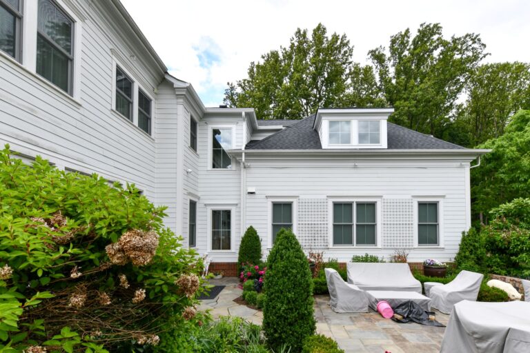 hire a remodeler 1